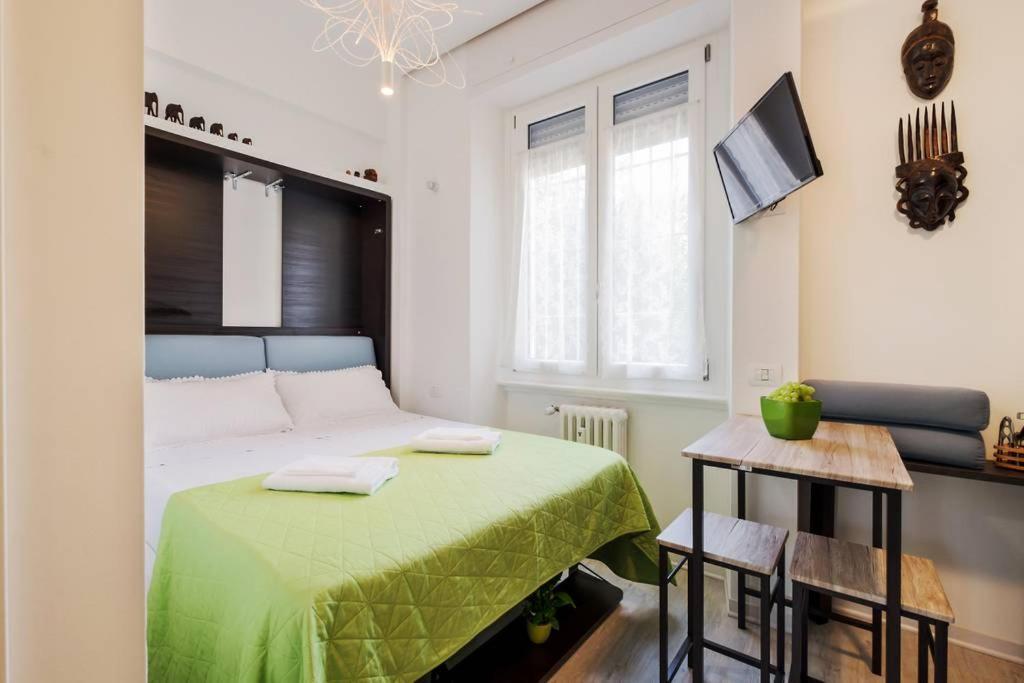ℒovely & ℰlegant Studio Next To Duomo/Missori Milan Luaran gambar