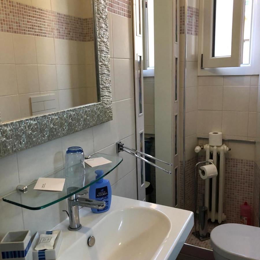 ℒovely & ℰlegant Studio Next To Duomo/Missori Milan Luaran gambar