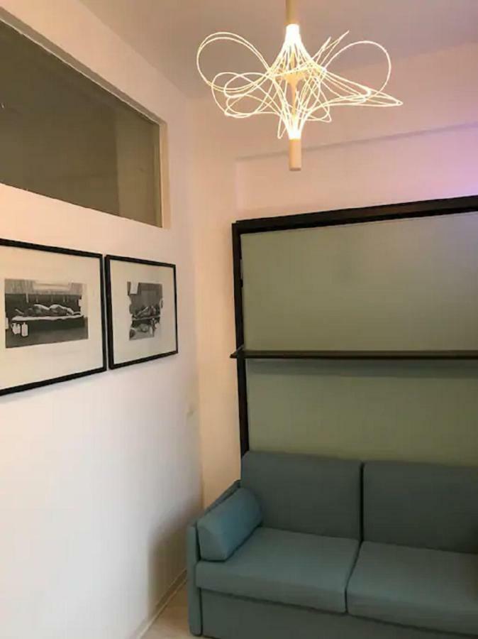 ℒovely & ℰlegant Studio Next To Duomo/Missori Milan Luaran gambar